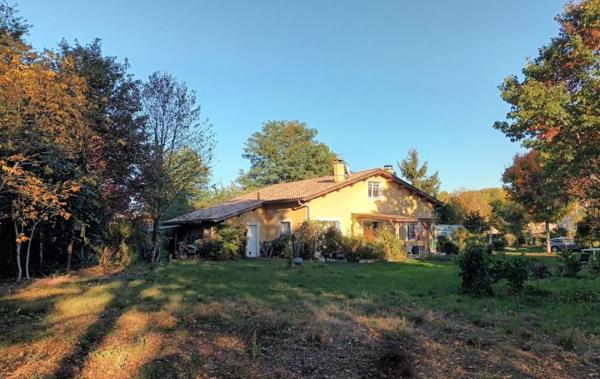Vente Maison des années 2003 Saint-symphorien   