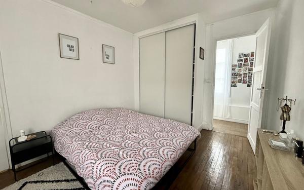 Immeuble à vendre    14 pièces • 337 m2 Déville-lès-Rouen