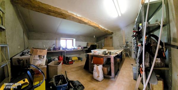 Magnifique ferme authentique de charme - 200m² rénovés avec passion - Vue panoramique - Calme absolu - Second logement attenant.