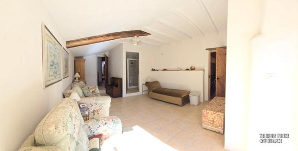 Magnifique ferme authentique de charme - 200m² rénovés avec passion - Vue panoramique - Calme absolu - Second logement attenant.