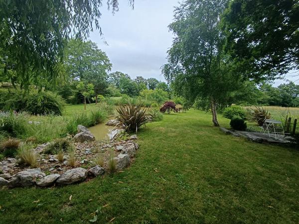 EN EXCLUSIVITÉ - Maison en pierre