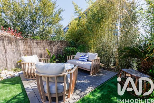 Maison à vendre 6 pièces 153 m² Mandelieu-la-Napoule
