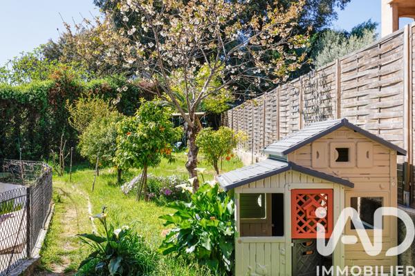 Maison à vendre 6 pièces 153 m² Mandelieu-la-Napoule