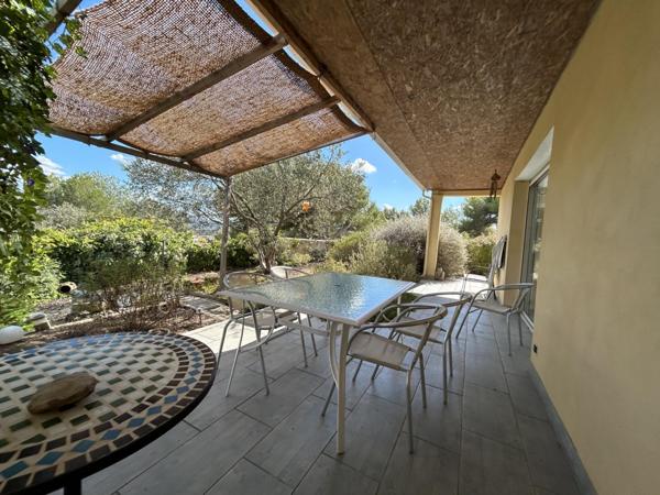 Villa 151m² 4 chambres sur terrain arboré de 655m² avec grand garage