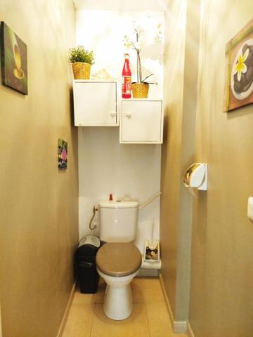 Maison récente 4 pièces - deux niveaux, extérieur et belle luminosité