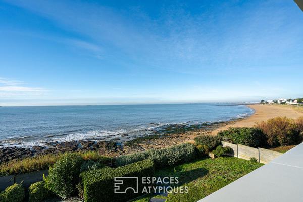 Villa rénovée en surplomb de la plage de Bonne Source avec accès direct au littoral