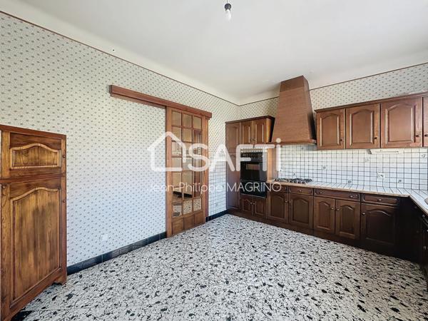 Maison familiale spacieuse et idéale pour grande famille.