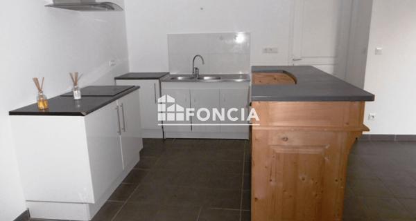 Location Appartement 3 pièces 59.9 m² - Clermont-ferrand 63000