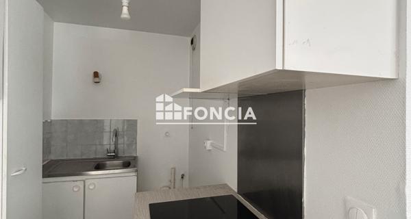 Location Studio 29.29 m² - Gonesse 95500