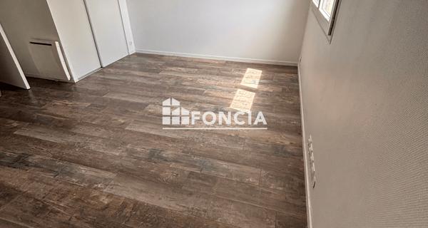 Location Studio 29.29 m² - Gonesse 95500