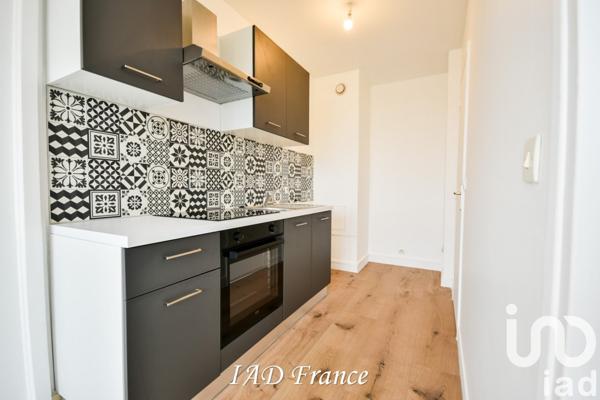 Studio 1 pièce de 32 m² à Plaisir (78370)