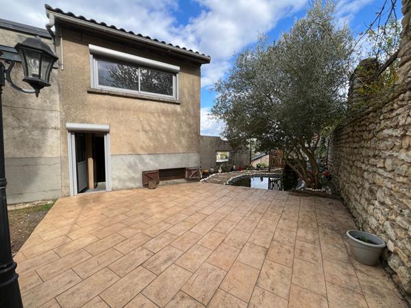 MAISON POITIERS 3 CHAMBRES JARDIN