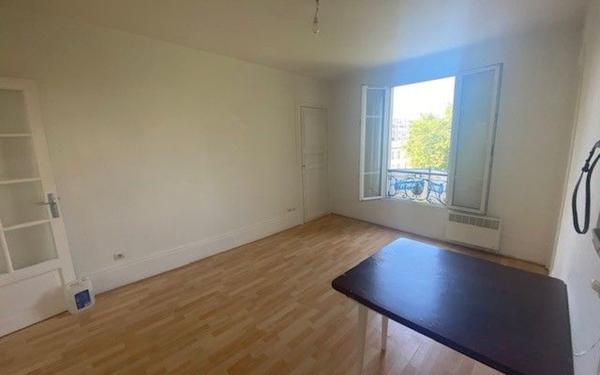 Appartement à vendre    4 pièces • 59 m2 Paris 19