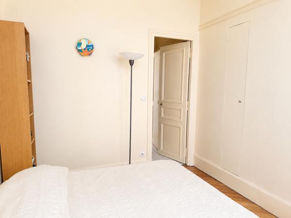Appartement
         3 pièces
        - 60 m² Exclusivité 682 500 € *
