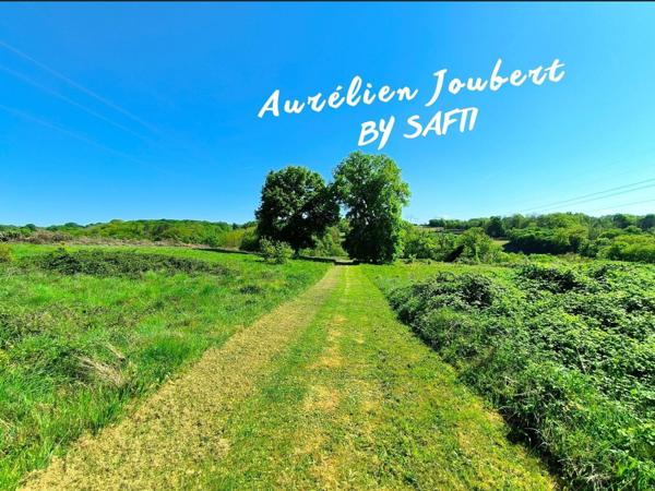PROPRIÉTÉ DE CARACTÈRE –  9 HECTARES DE NATURE