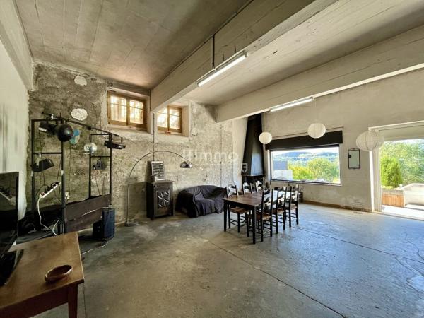 Maison familiale avec vue panoramique sur les Pyrénées