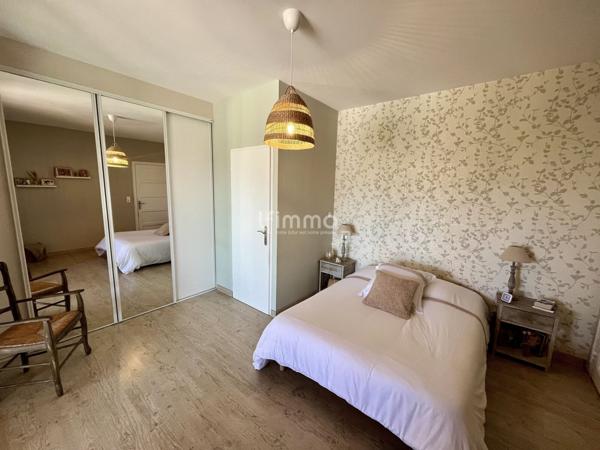 Maison familiale avec vue panoramique sur les Pyrénées