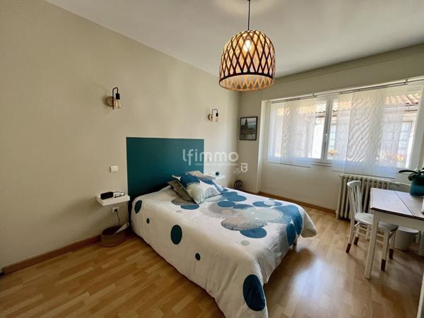 Maison familiale avec vue panoramique sur les Pyrénées