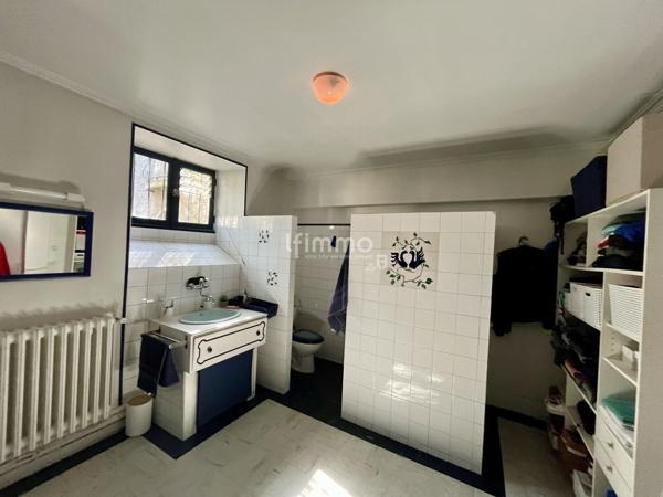 Maison familiale avec vue panoramique sur les Pyrénées