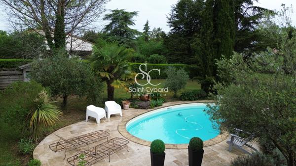 Voeuil et Giget – Belle Maison avec piscine