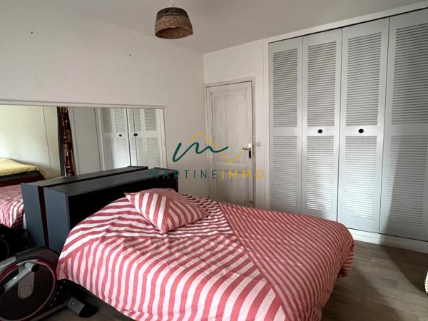 A VENDRE MAISON PIERRE 400M² AVEC PISCINE