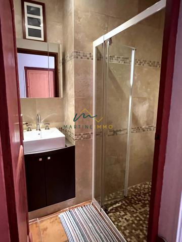 A VENDRE MAISON PIERRE 400M² AVEC PISCINE