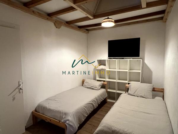 A VENDRE MAISON PIERRE 400M² AVEC PISCINE