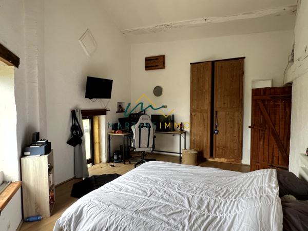 A VENDRE MAISON PIERRE 400M² AVEC PISCINE