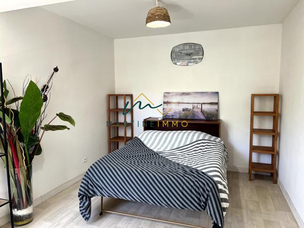 A VENDRE MAISON PIERRE 400M² AVEC PISCINE