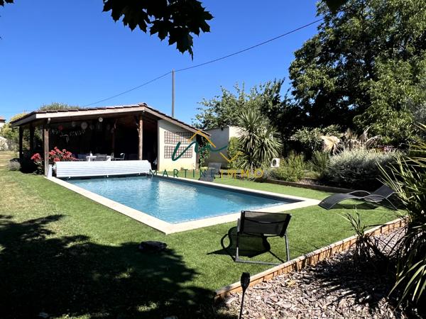 A VENDRE MAISON PIERRE 400M² AVEC PISCINE