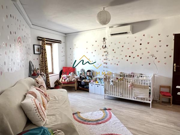 A VENDRE MAISON PIERRE 400M² AVEC PISCINE
