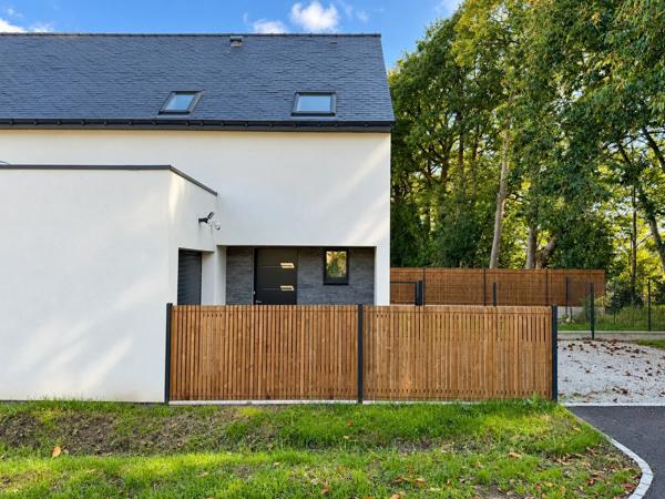 MAISON CONTEMPORAINE - 140 m² - MEUCON