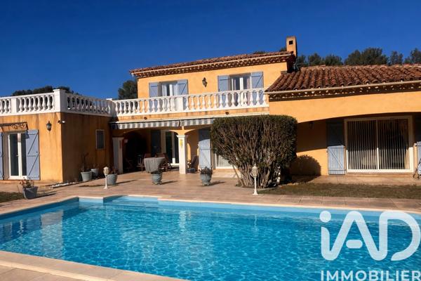 Maison à vendre 5 pièces 169 m² Le Castellet