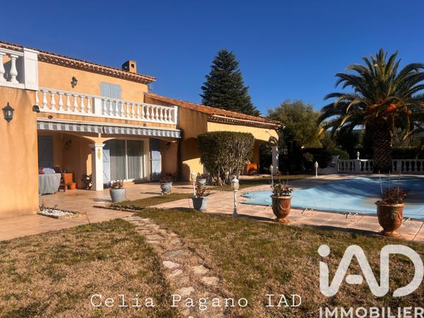 Maison à vendre 5 pièces 169 m² Le Castellet