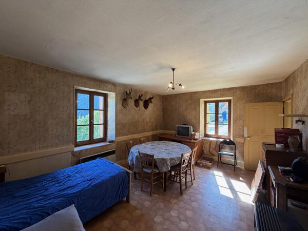 Saint-Christophe-sur-Guiers (38380) Maison avec jardin + grange - La Ruchère - 35mn de Chambéry - Massif de la Chartreuse