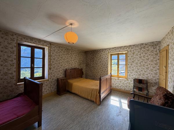 Saint-Christophe-sur-Guiers (38380) Maison avec jardin + grange - La Ruchère - 35mn de Chambéry - Massif de la Chartreuse