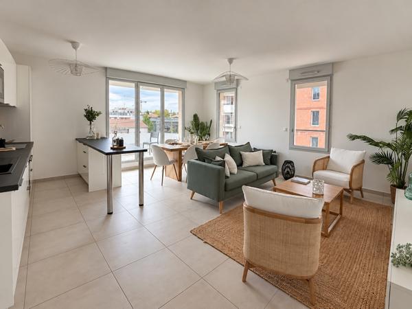 Appartement 4 pièces 87m² + Terrasse de 40m² + Parking sous-sol ! BARRIERE DE PARIS