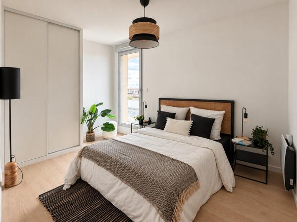 Appartement 4 pièces 87m² + Terrasse de 40m² + Parking sous-sol ! BARRIERE DE PARIS