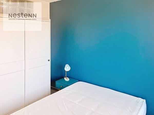 Appartement 2 pièces rénové en dernier étage à Toulon ouest Pont de Bois.