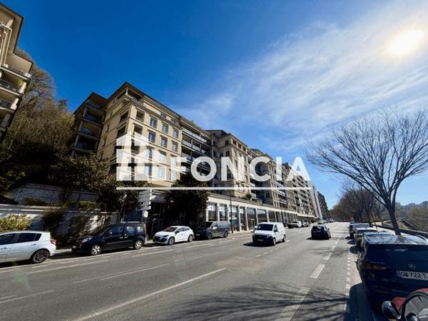 Location Appartement 3 pièces 70.47 m² - 49 QUAI JOSEPH GILLET Lyon 69004