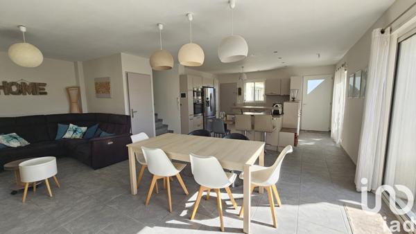 Maison à vendre 6 pièces 156 m² Vence