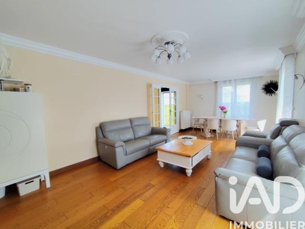 Maison à vendre 6 pièces 135,59 m² Luisant