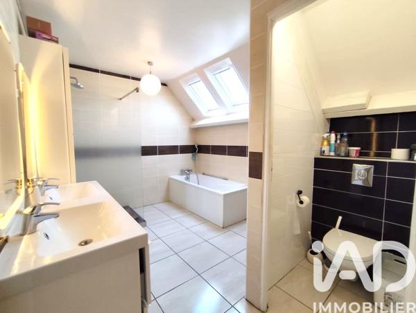 Maison à vendre 6 pièces 135,59 m² Luisant