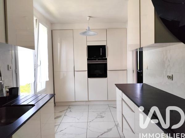 Maison à vendre 6 pièces 135,59 m² Luisant