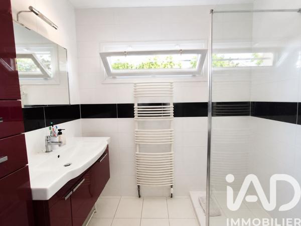 Maison à vendre 6 pièces 135,59 m² Luisant