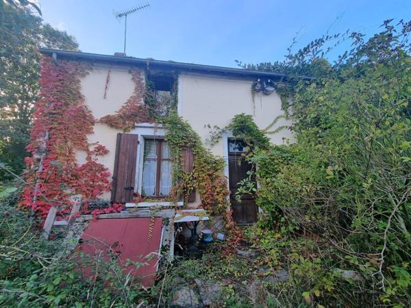 Maison à restaurer à vendre à Aigurande dans l'Indre (36140), ref : CG/300