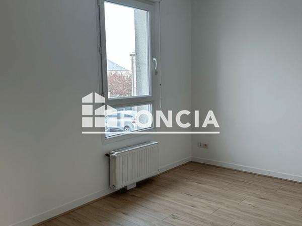 Location Maison 4 pièces 90.6 m² - 90 RUE DES TROIS FOSSES La Chapelle Saint Mesmin 45380