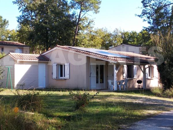 MAISON MEUBLEE AU COEUR D'UN VILLAGE VACANCES