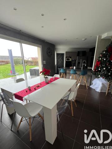 Maison à vendre 8 pièces 144 m² La Chapelle-Saint-Ursin