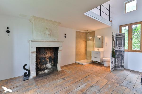 Maison à vendre 267 648 € Mosnac 5 p 163 m² DPE D